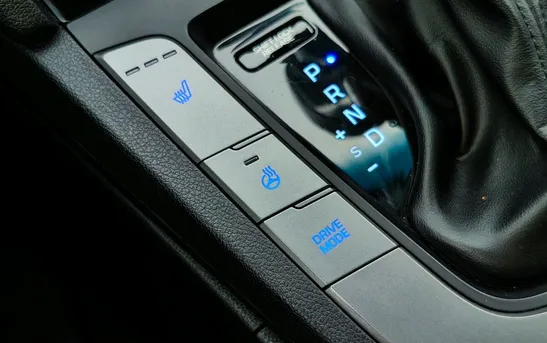 Hyundai Elantra 2.00 автоматическая, фото №14