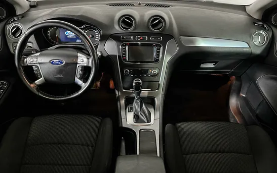 Ford Mondeo 2.30 автоматическая, фото №6