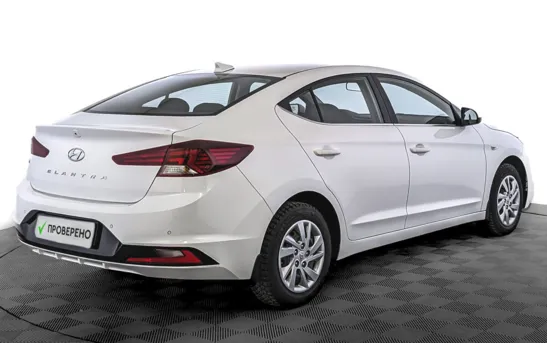 Hyundai Elantra 1.60 автоматическая, фото №2