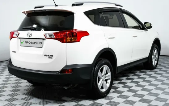 Toyota RAV4 2.00 вариатор, фото №2