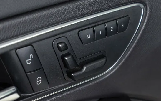 Mercedes-Benz CLA 1.60 робот, фото №7