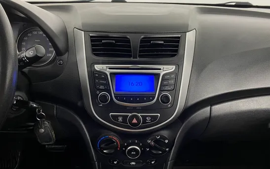 Hyundai Solaris 1.60 автоматическая, фото №8