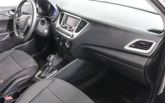Hyundai Solaris 1.60 автоматическая, фото №5