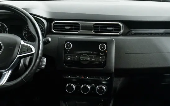 Renault Duster 1.50 механика, фото №12