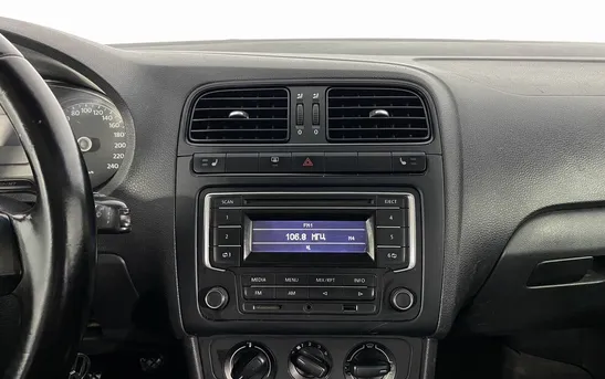 Volkswagen Polo 1.60 механика, фото №9