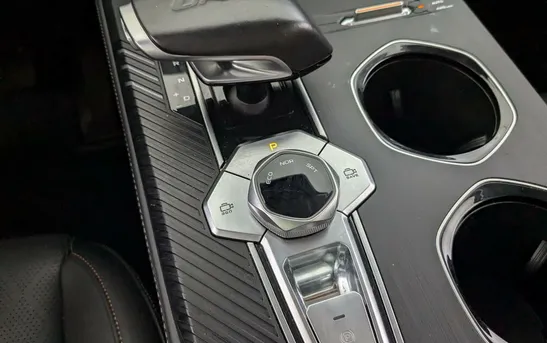 Changan UNI-K 2.00 автоматическая, фото №8