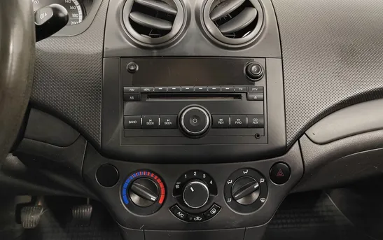 Chevrolet Aveo 1.40 механика, фото №8