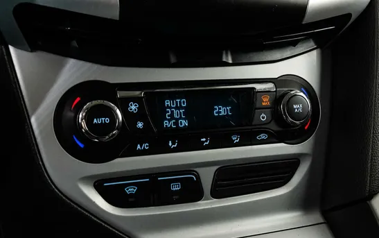 Ford Focus 2.00 робот, фото №9