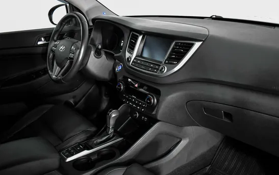 Hyundai Tucson 2.00 автоматическая, фото №8