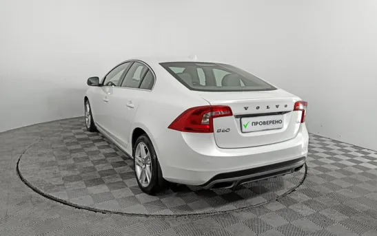 Volvo S60 2.00 автоматическая, фото №4