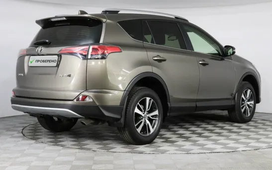 Toyota RAV4 2.00 вариатор, фото №2