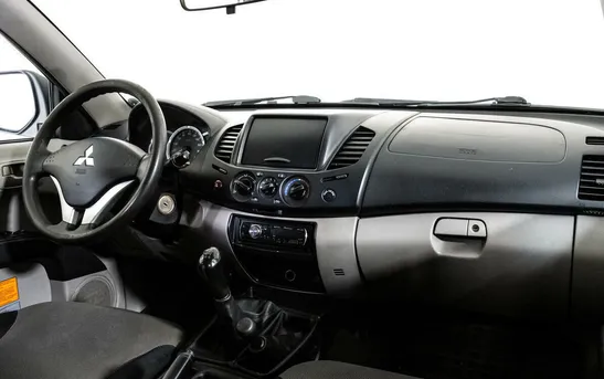 Mitsubishi L200 2.50 механика, фото №5