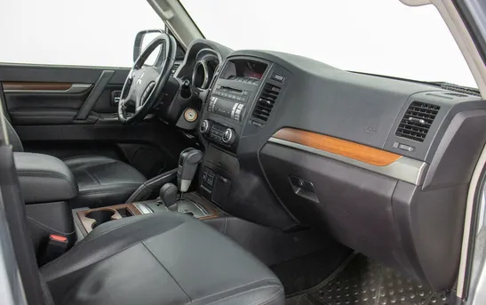 Mitsubishi Pajero 3.20 автоматическая, фото №7
