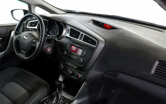 Kia Ceed 1.60 автоматическая, фото №6