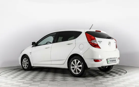 Hyundai Solaris 1.60 автоматическая, фото №4