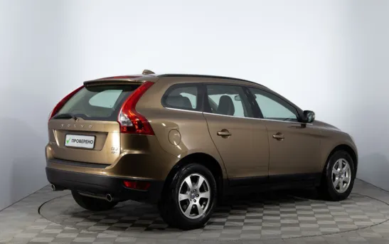 Volvo XC60 2.40 автоматическая, фото №2