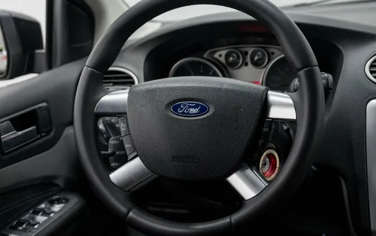 Ford Focus 2.00 автоматическая, фото №5