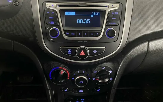 Hyundai Solaris 1.60 автоматическая, фото №9