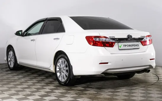 Toyota Camry 2.50 автоматическая, фото №4