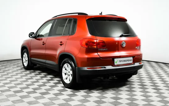 Volkswagen Tiguan 2.00 автоматическая, фото №4