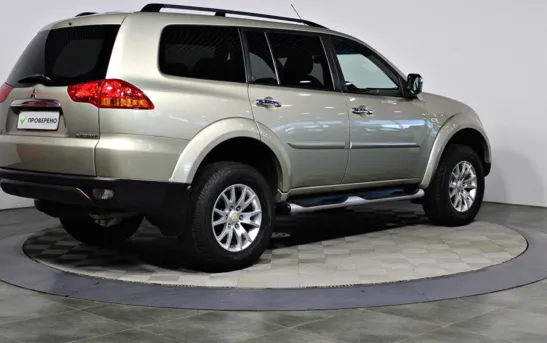 Mitsubishi Pajero Sport 2.50 автоматическая, фото №2