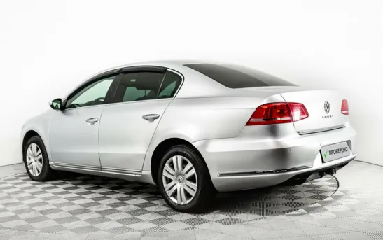 Volkswagen Passat 1.80 робот, фото №4