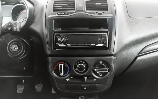 Lada (ВАЗ) Granta 1.60 механика, фото №9