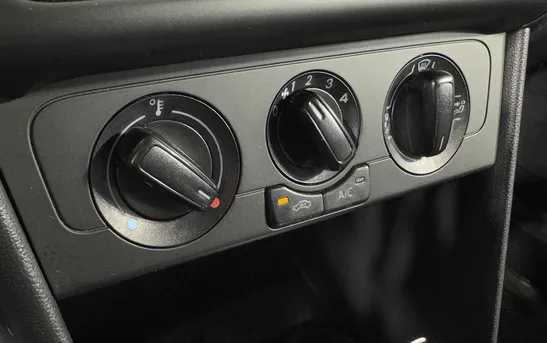 Volkswagen Polo 1.60 автоматическая, фото №10