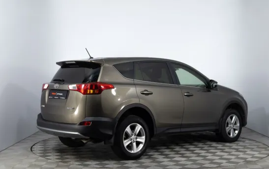 Toyota RAV4 2.00 вариатор, фото №2