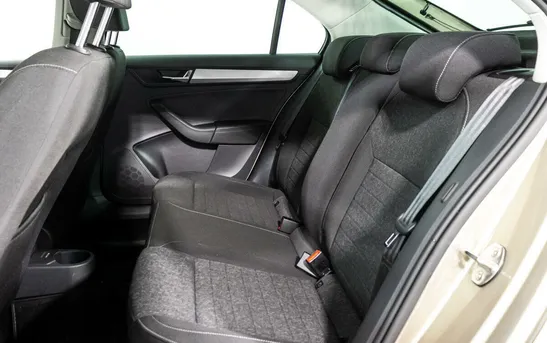 Skoda Rapid 1.60 автоматическая, фото №7