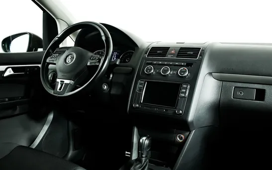 Volkswagen Touran 1.40 робот, фото №5