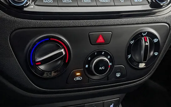 Hyundai Solaris 1.60 автоматическая, фото №9