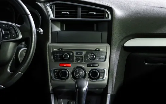 Citroen C4 1.60 автоматическая, фото №5