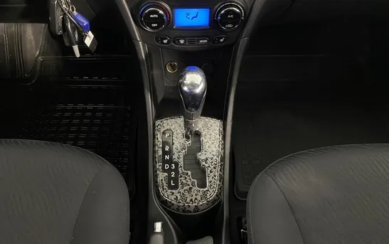 Hyundai Solaris 1.60 автоматическая, фото №9