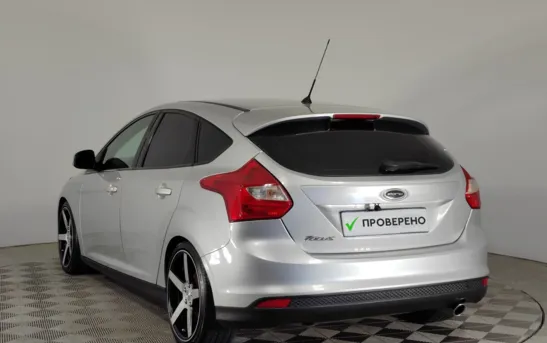 Ford Focus 2.00 робот, фото №4