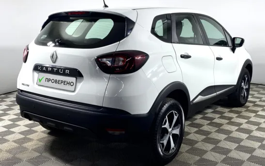 Renault Kaptur 1.60 вариатор, фото №2