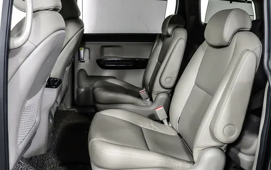 Kia Carnival 2.20 автоматическая, фото №7