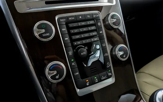 Volvo XC60 2.40 автоматическая, фото №15