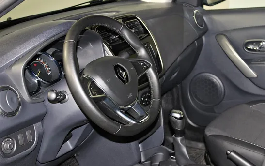Renault Logan 1.60 механика, фото №5