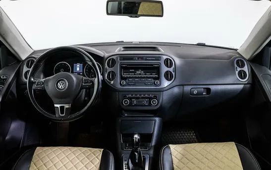 Volkswagen Tiguan 2.00 автоматическая, фото №5