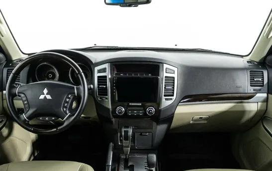 Mitsubishi Pajero 3.80 автоматическая, фото №6