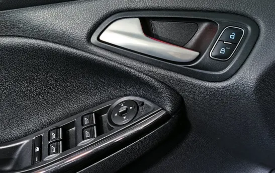 Ford Focus 1.60 робот, фото №13