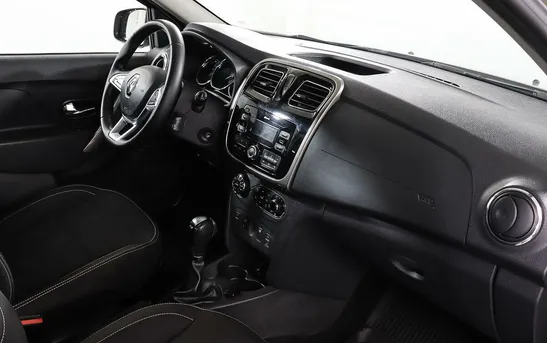 Renault Sandero 1.60 автоматическая, фото №7