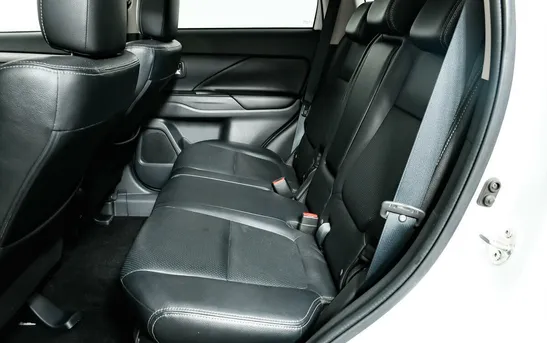 Mitsubishi Outlander 3.00 автоматическая, фото №7