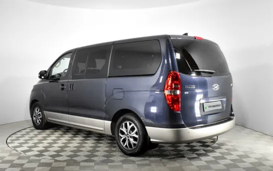 Hyundai H-1 2.50 автоматическая, фото №4