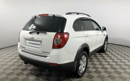 Chevrolet Captiva 2.20 автоматическая, фото №2