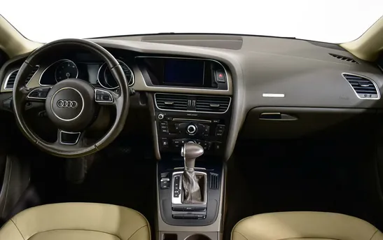 Audi A5 2.00 робот, фото №7