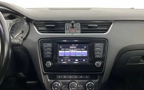 Skoda Octavia 1.80 робот, фото №9