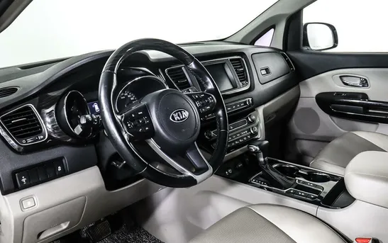 Kia Carnival 2.20 автоматическая, фото №10
