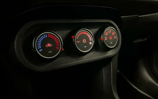 Mitsubishi Lancer 1.60 механика, фото №9